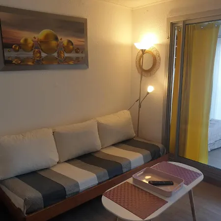Apartment Du Mail